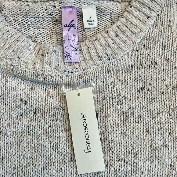 NWT Francesca’s Alya Heather Oat Crew Neck Sweater Button Sleeves Small - Picture 11 of 11